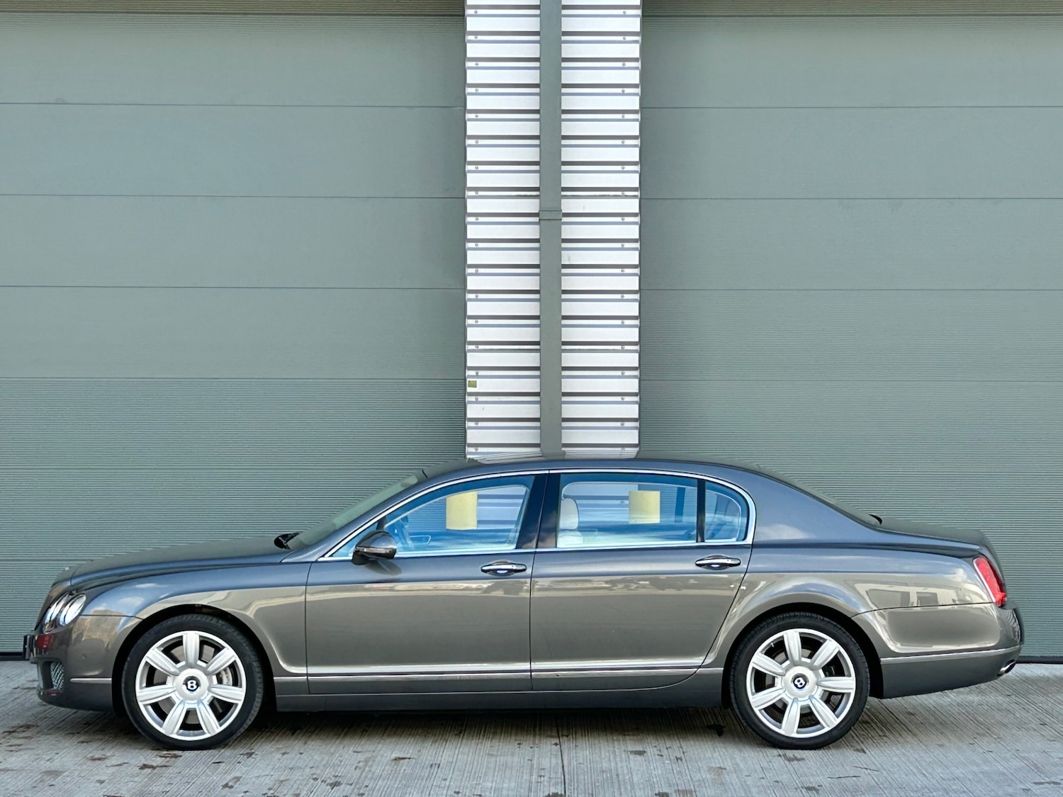 Used Bentley Continental 2010 for sale - 76437311: Photo 15