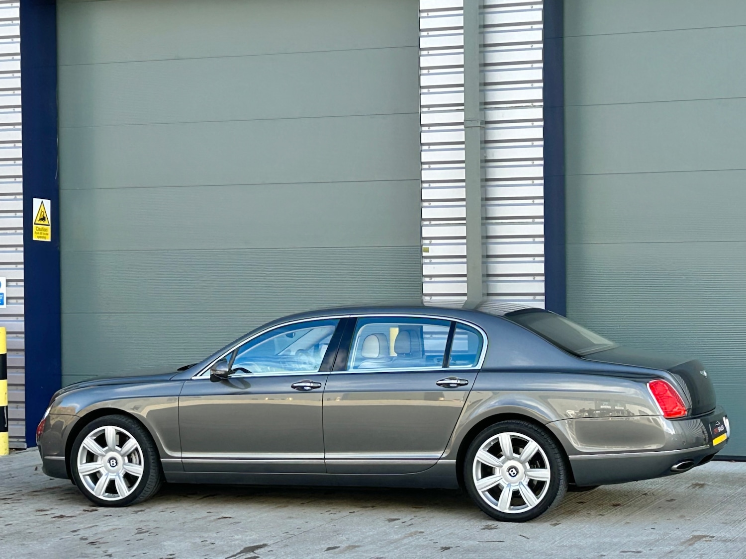 Used Bentley Continental 2010 for sale - 76437311: Photo 16