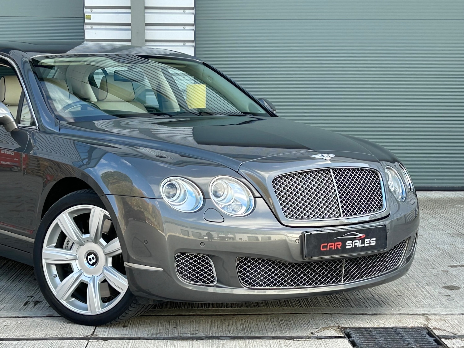 Used Bentley Continental 2010 for sale - 76437311: Photo 5