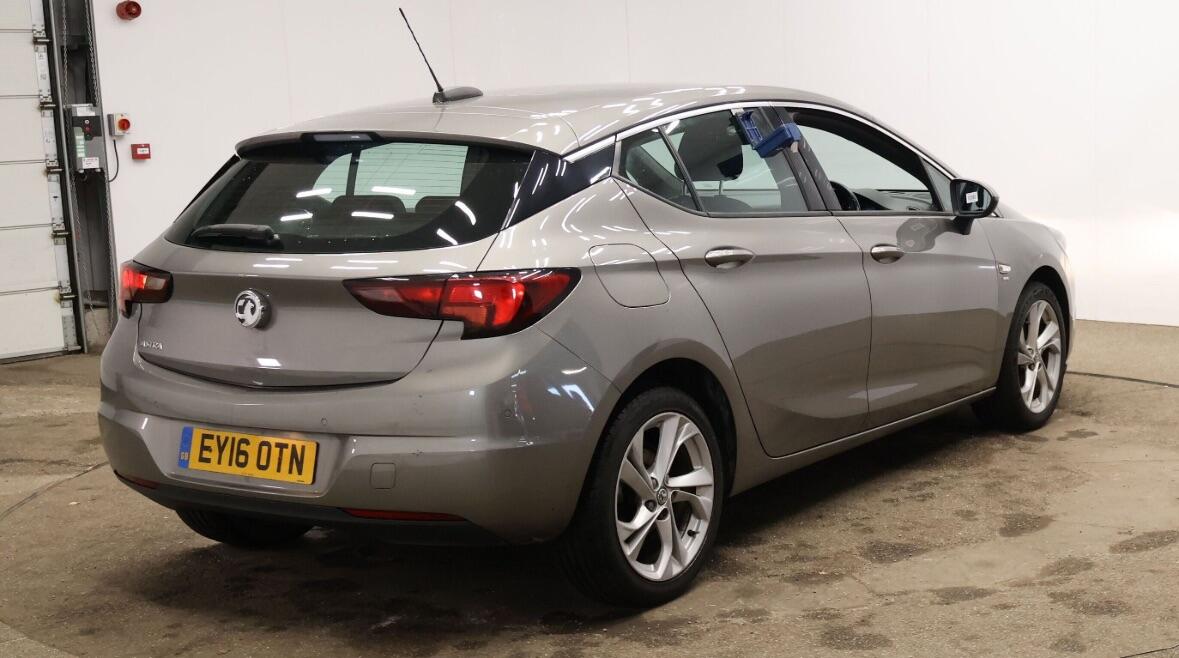 Used Vauxhall Astra 2016 for sale - 77143775: Photo 3
