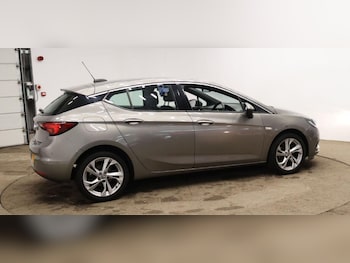 Used Vauxhall Astra 2016 for sale - 77143775: Photo