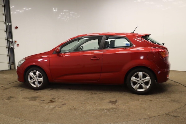Used Kia Pro Ceed 2012 for sale - 76152453: Photo 6
