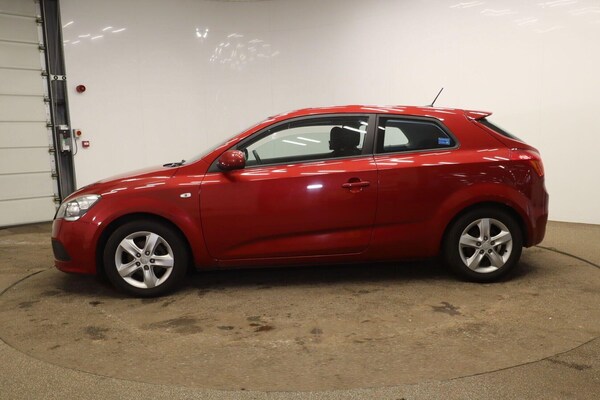 Used Kia Pro Ceed 2012 for sale - 76152453: Photo 8