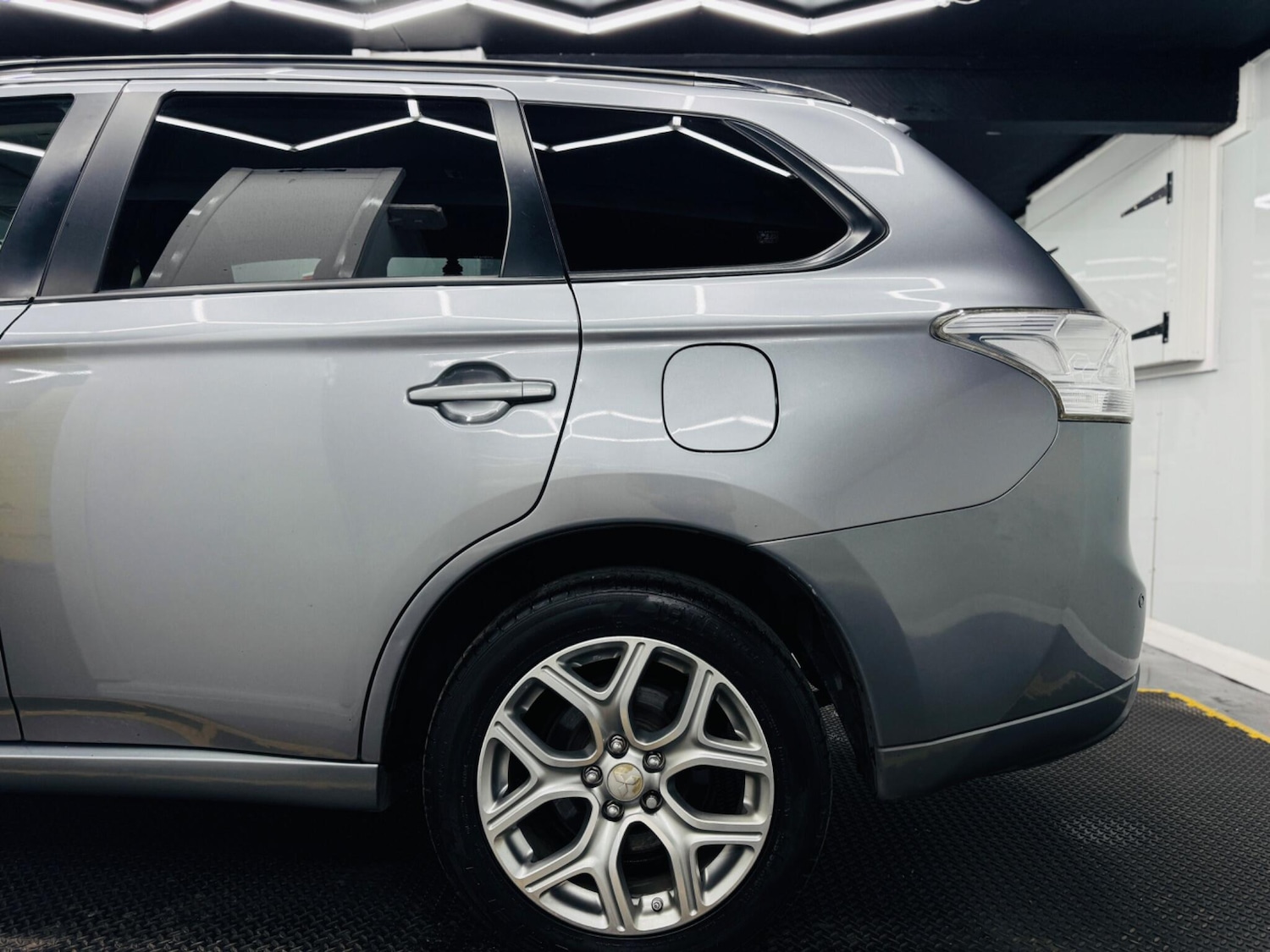 Used Mitsubishi Outlander for sale - 76728802: Photo 20