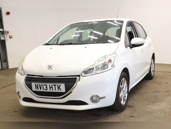 Used Peugeot 208 2013 for sale - 75589254: Photo