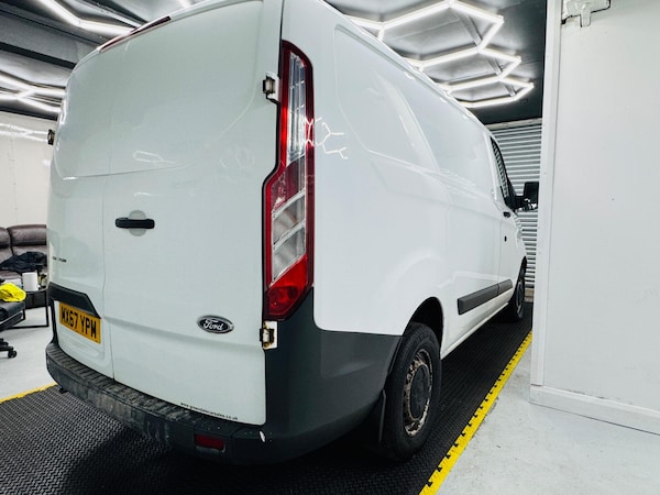 Used Ford Transit Custom 2017 for sale - 75166199: Photo 11