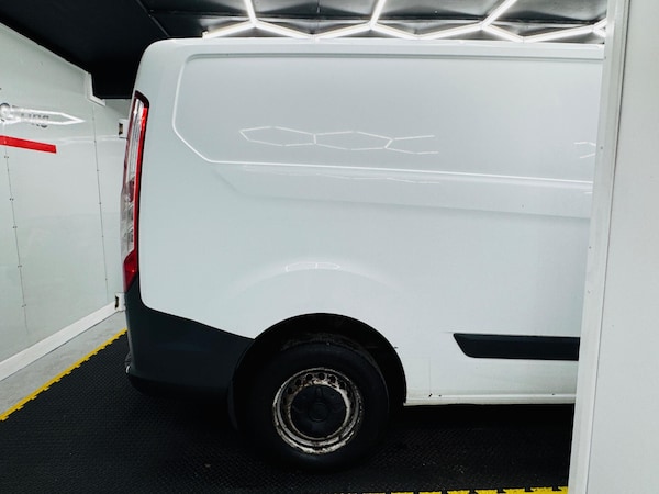 Used Ford Transit Custom 2017 for sale - 75166199: Photo 12