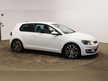 Used Volkswagen Golf 2013 for sale - 77073977: Photo