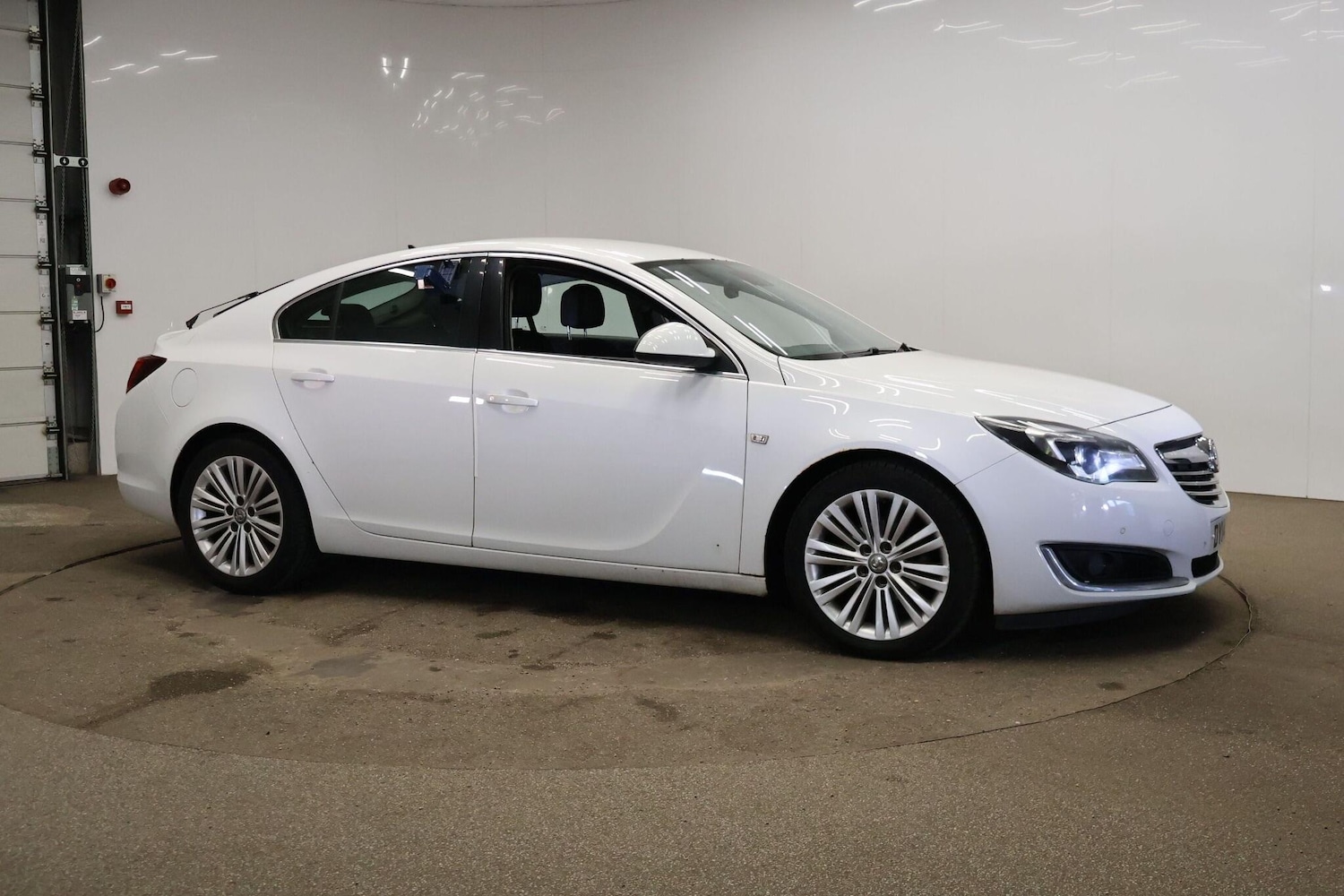 Used Vauxhall Insignia 2014 for sale - 76424323: Photo 9