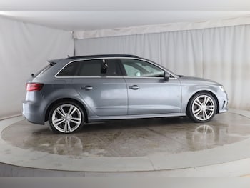 Used Audi A3 2015 for sale - 77131897: Photo