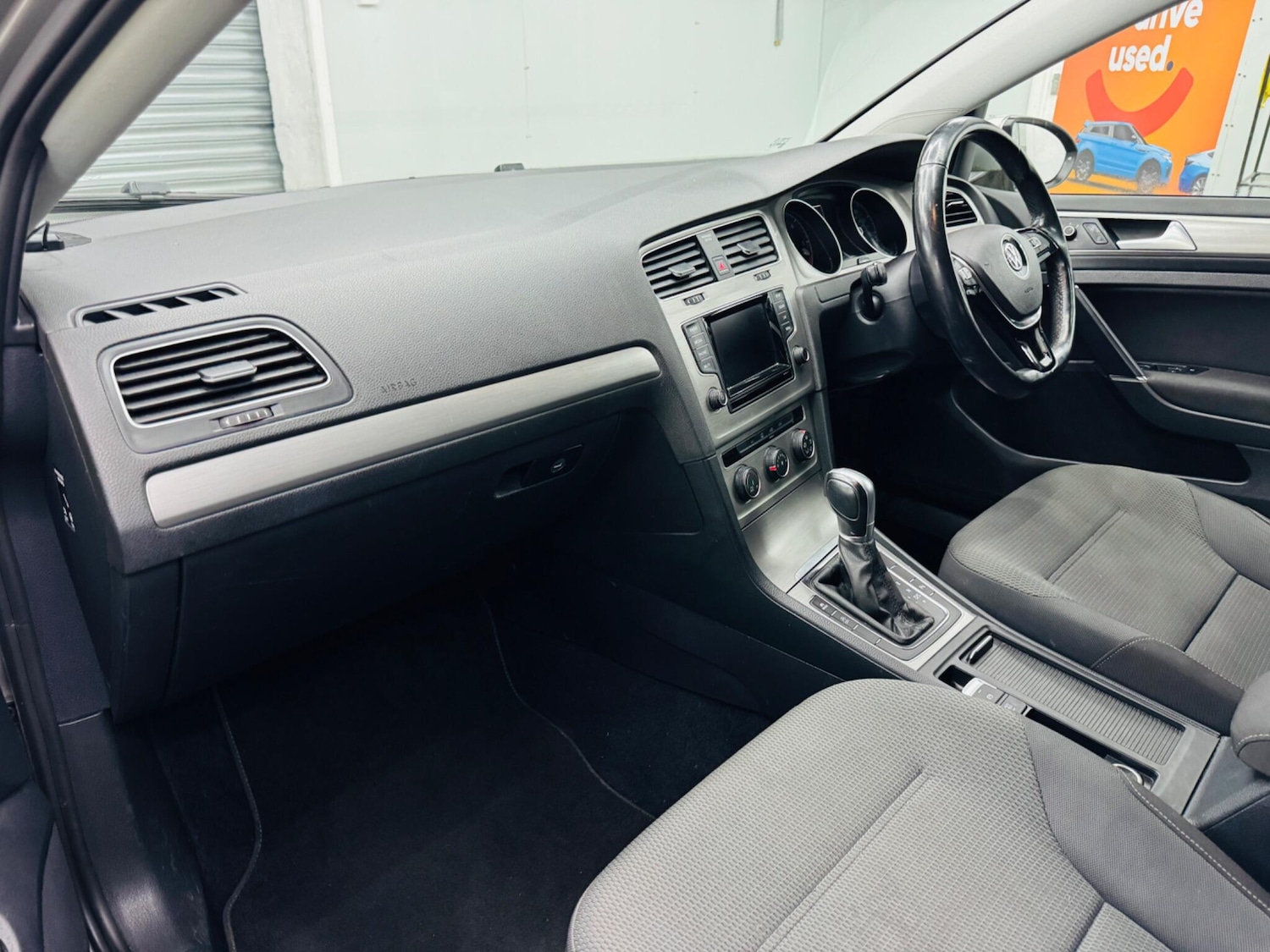 Used Volkswagen Golf 2015 for sale - 76283568: Photo 10