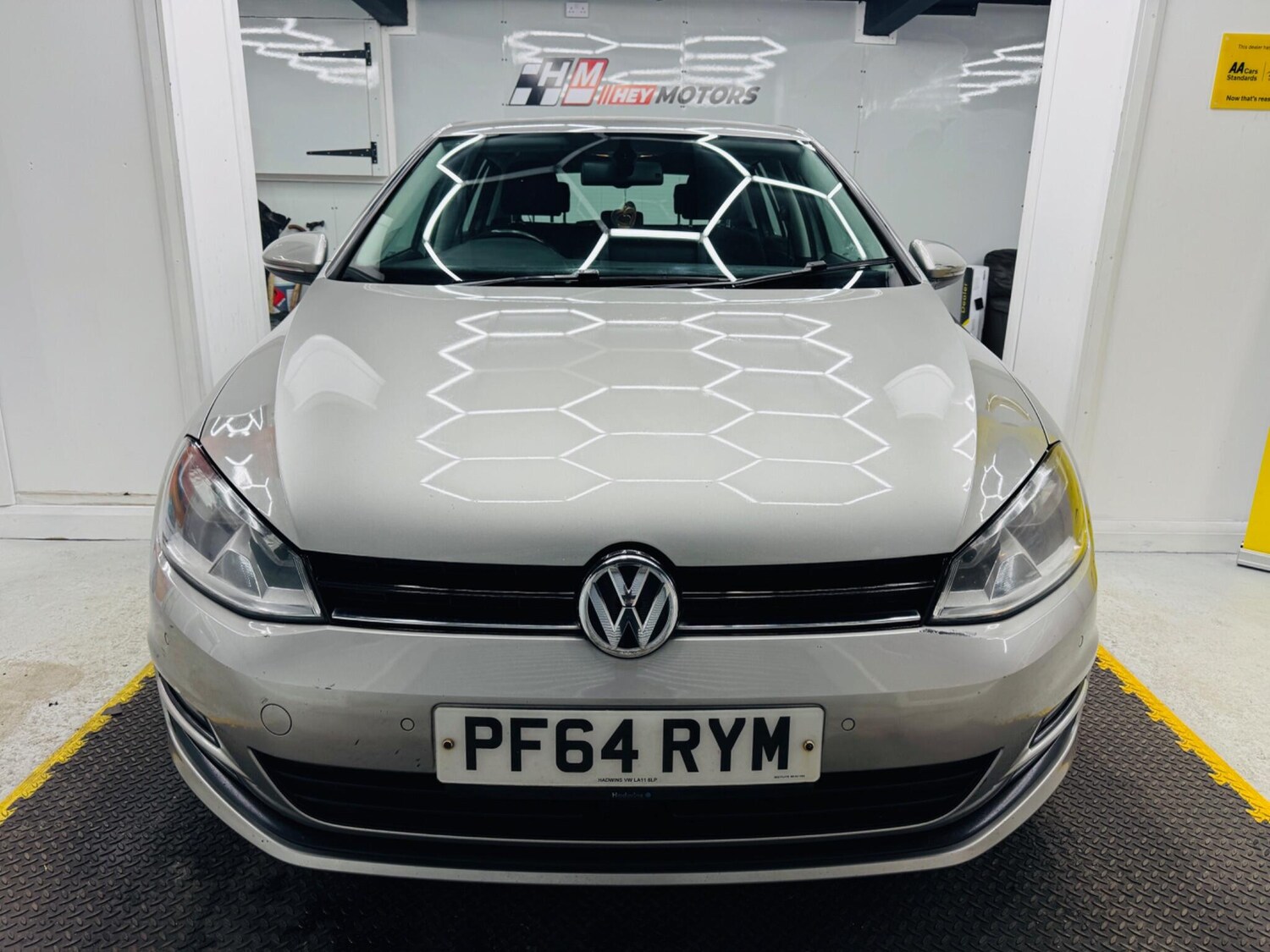 Used Volkswagen Golf 2015 for sale - 76283568: Photo 2