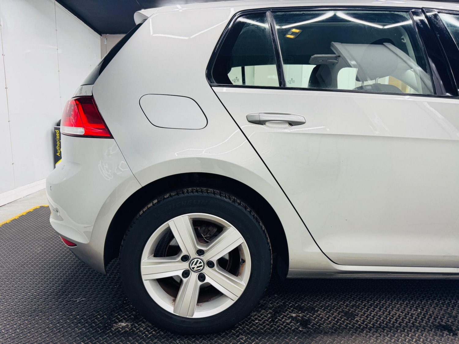 Used Volkswagen Golf 2015 for sale - 76283568: Photo 20