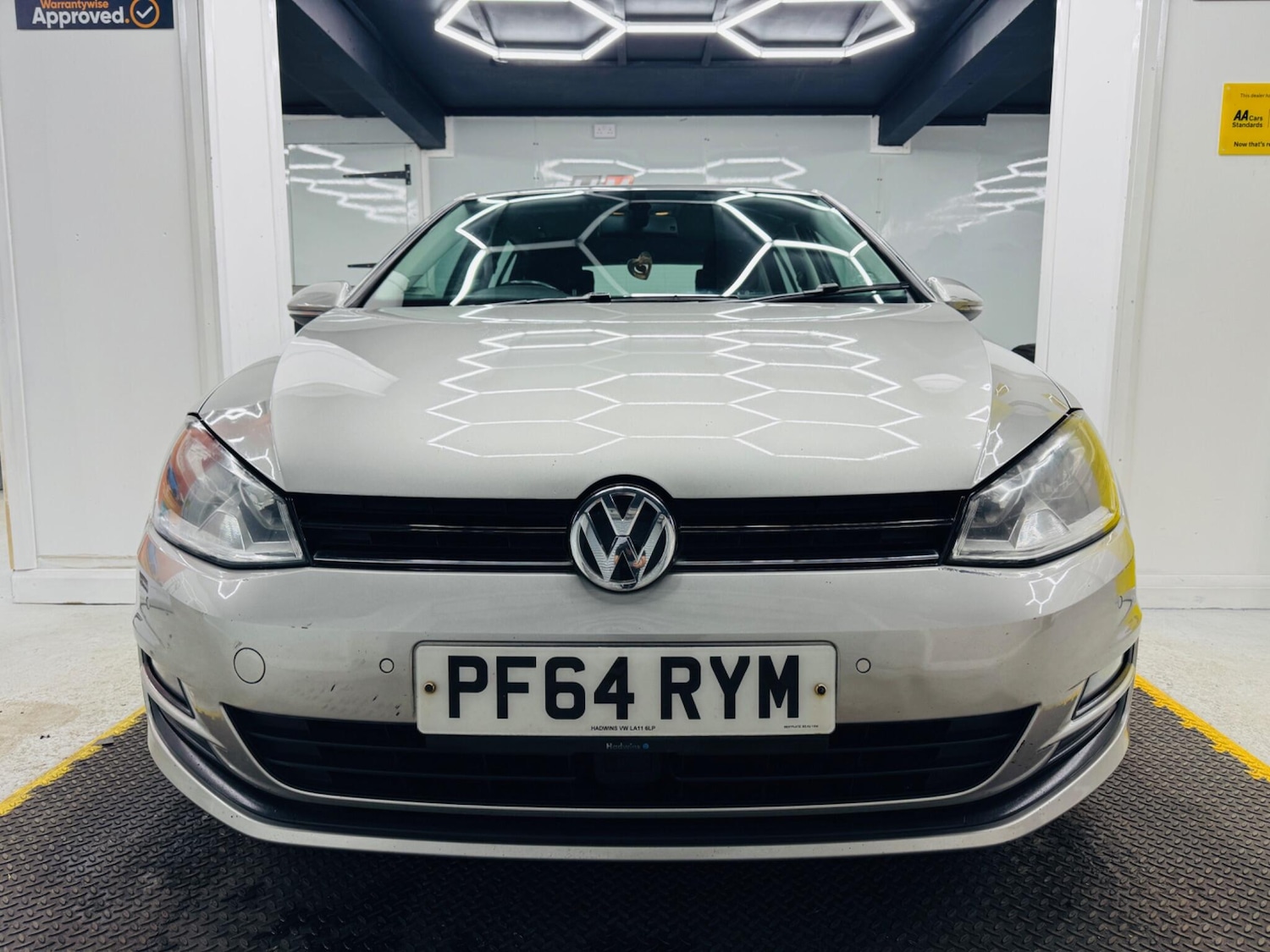 Used Volkswagen Golf 2015 for sale - 76283568: Photo 6