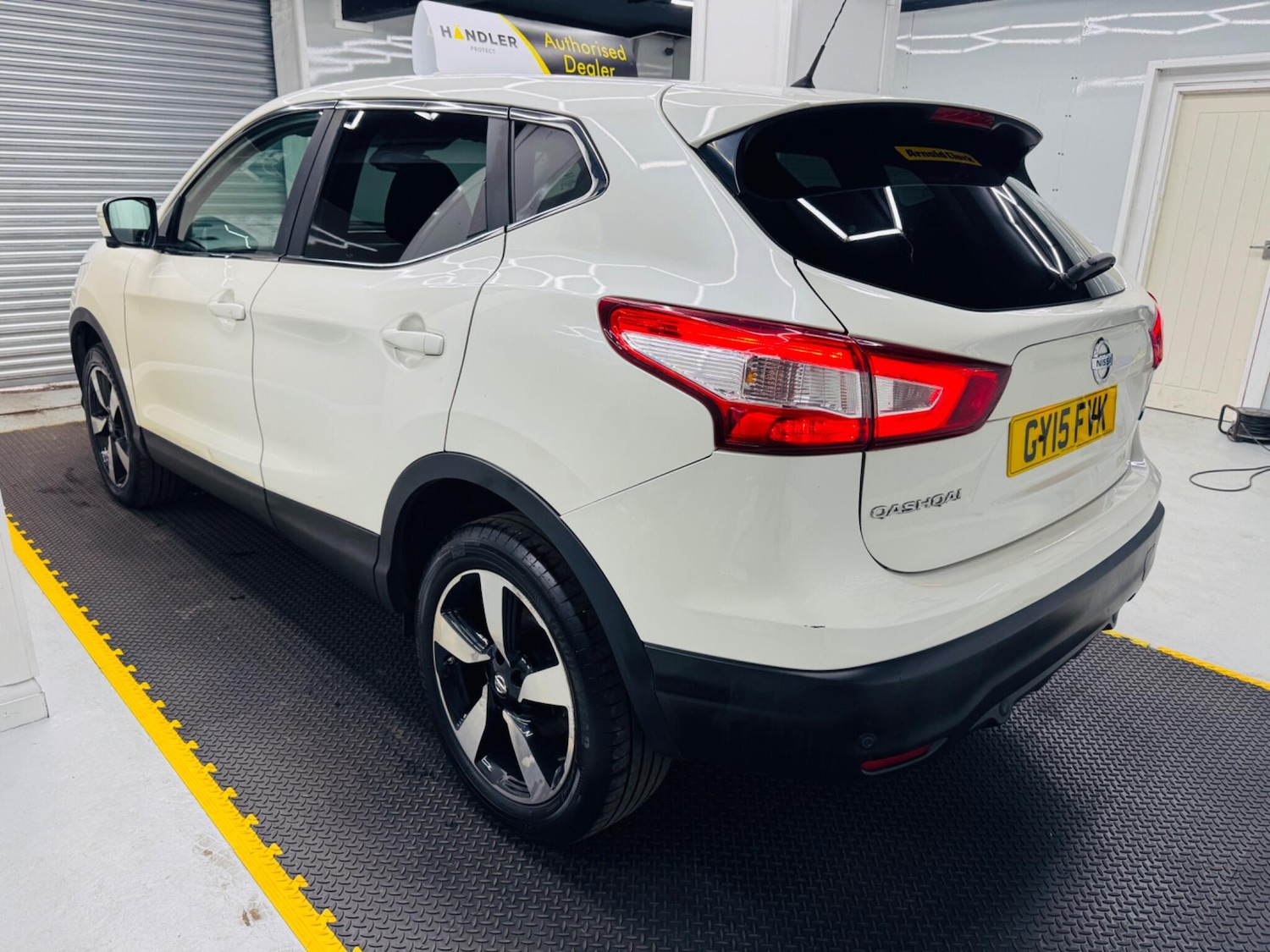 Used Nissan Qashqai 2015 for sale - 76926424: Photo 11