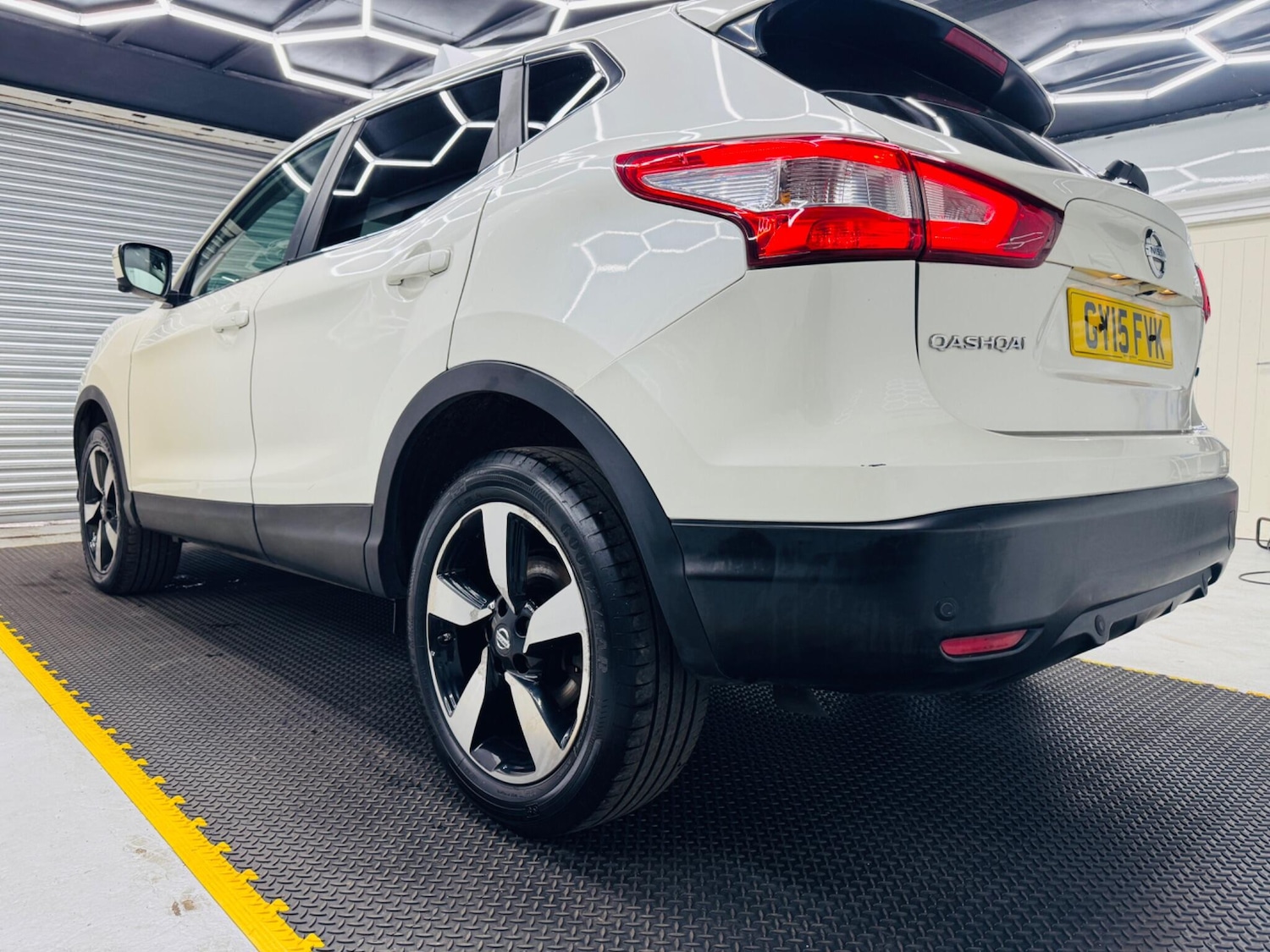 Used Nissan Qashqai 2015 for sale - 76926424: Photo 12