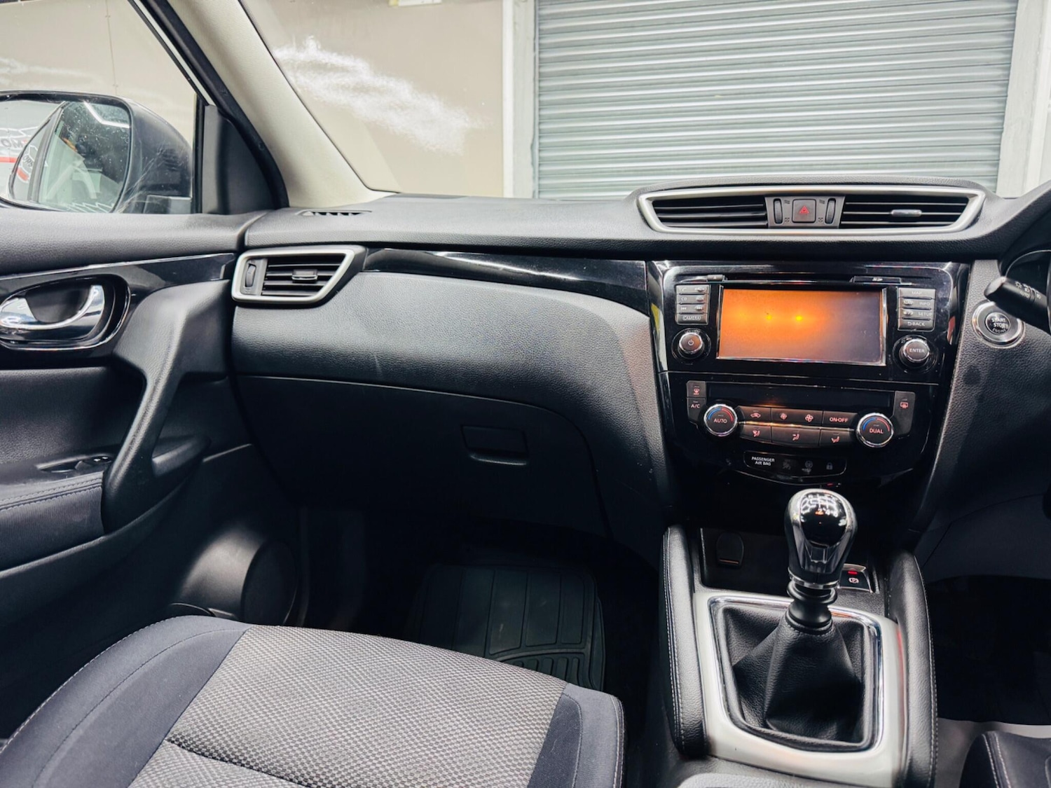 Used Nissan Qashqai 2015 for sale - 76926424: Photo 29