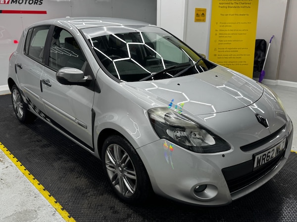 Used Renault Clio 2012 for sale - 76188910: Photo 1