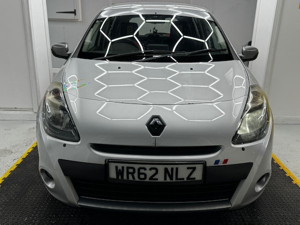 Used Renault Clio 2012 for sale - 76188910: Photo 2