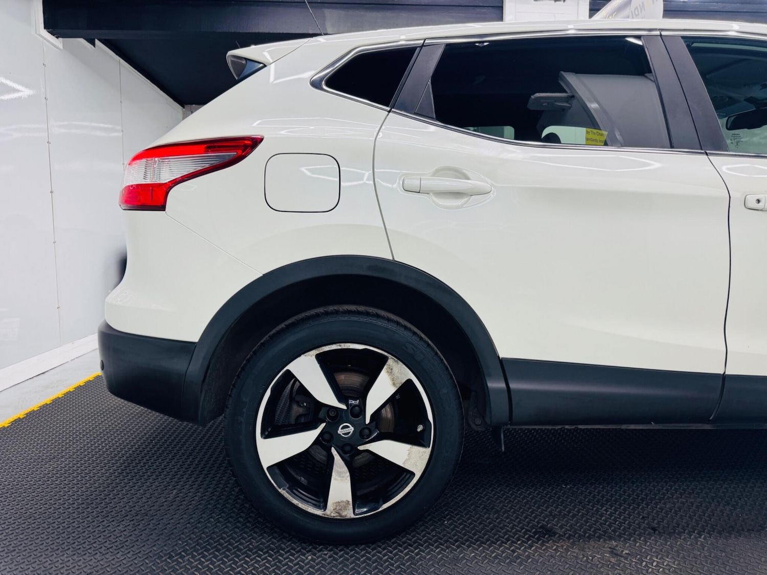 Used Nissan Qashqai 2015 for sale - 76432332: Photo 19