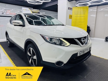 Used Nissan Qashqai 2015 for sale - 76432332: Photo