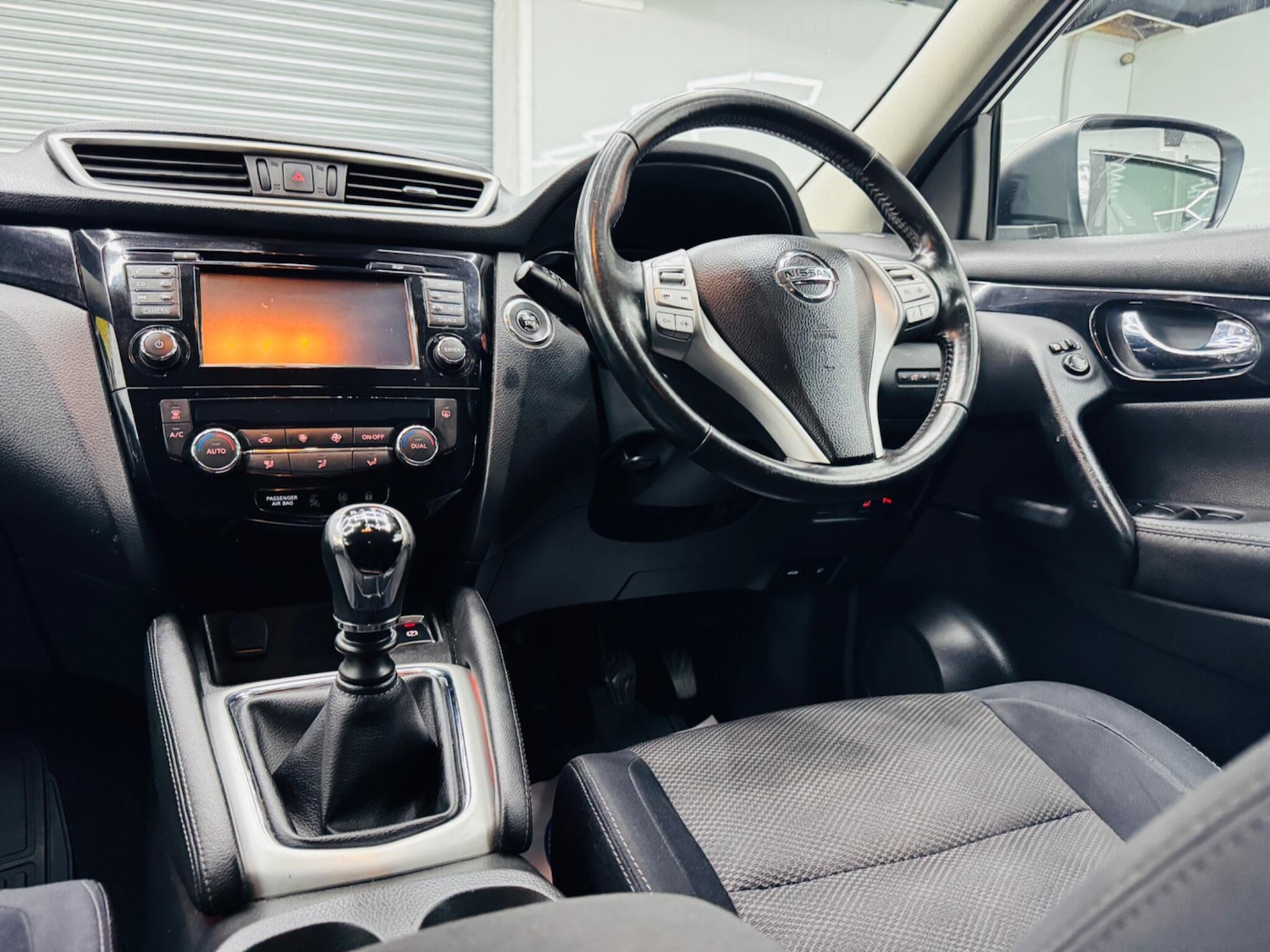 Used Nissan Qashqai 2015 for sale - 76432332: Photo 26