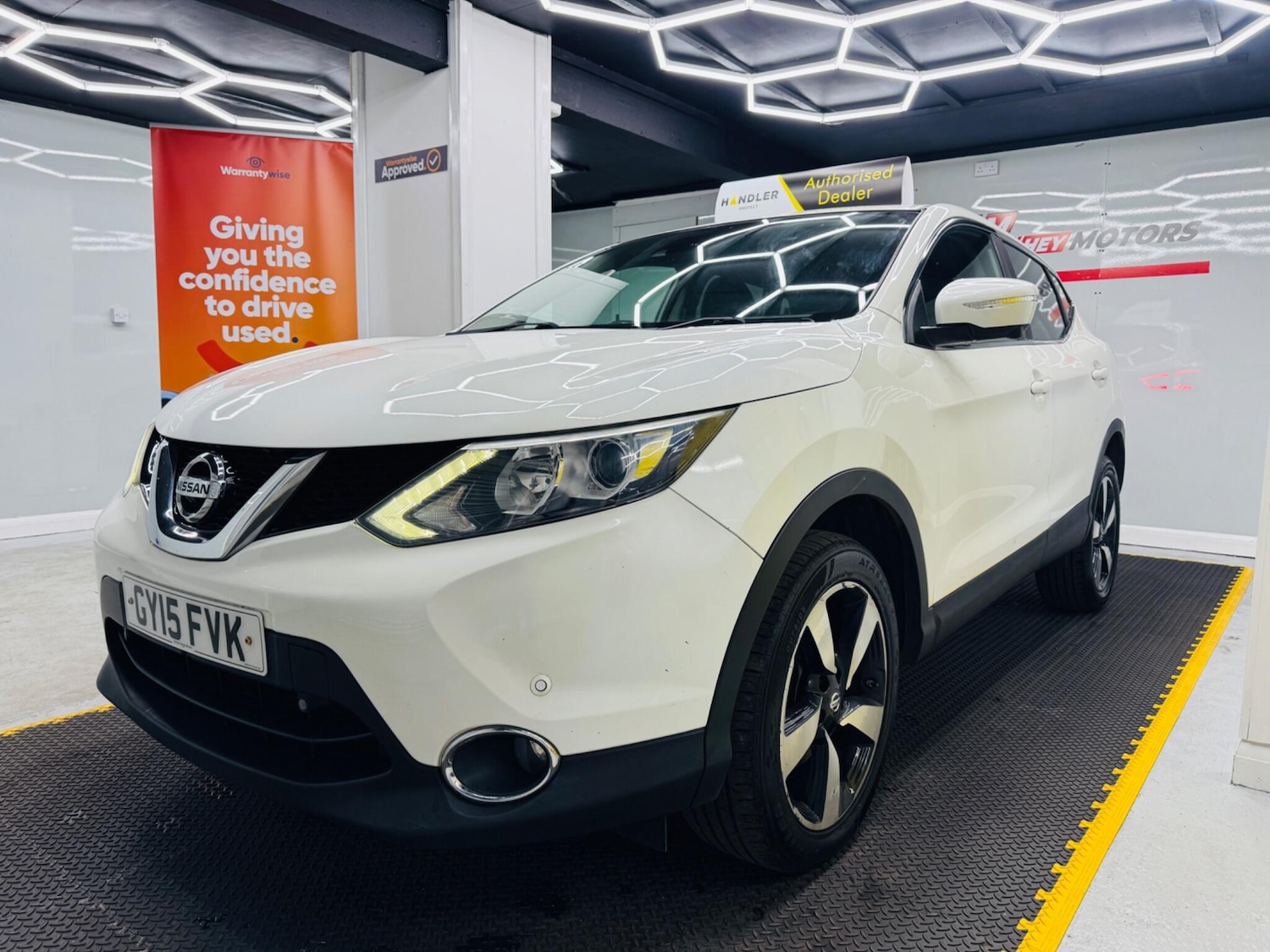 Used Nissan Qashqai 2015 for sale - 76432332: Photo 6