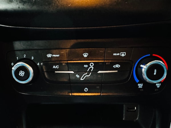 Used Ford Focus 2017 for sale - 75588458: Photo 27