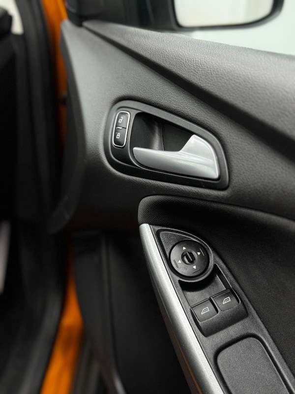 Used Ford Focus 2017 for sale - 75588458: Photo 28