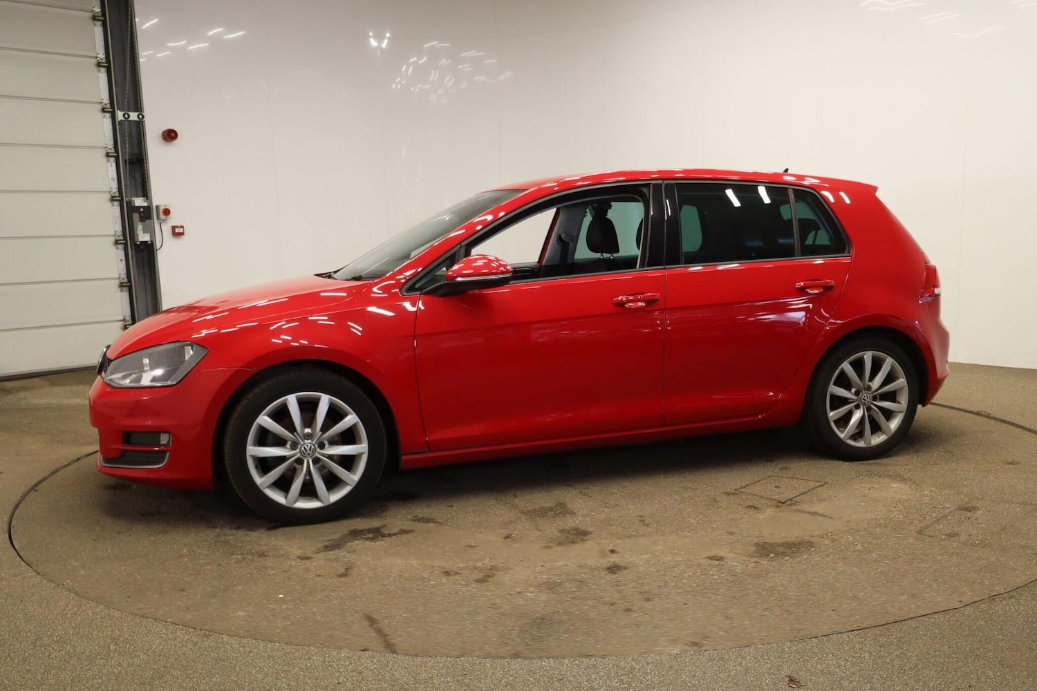 Used Volkswagen Golf 2013 for sale - 76151591: Photo 9