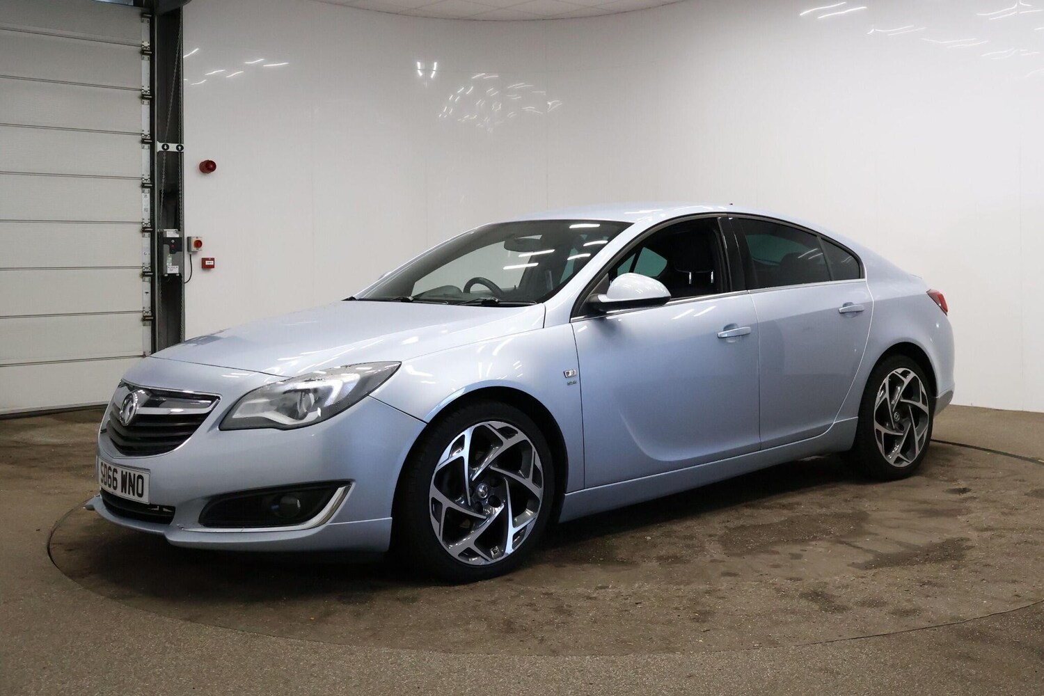 Used Vauxhall Insignia 2016 for sale - 76360325: Photo 10