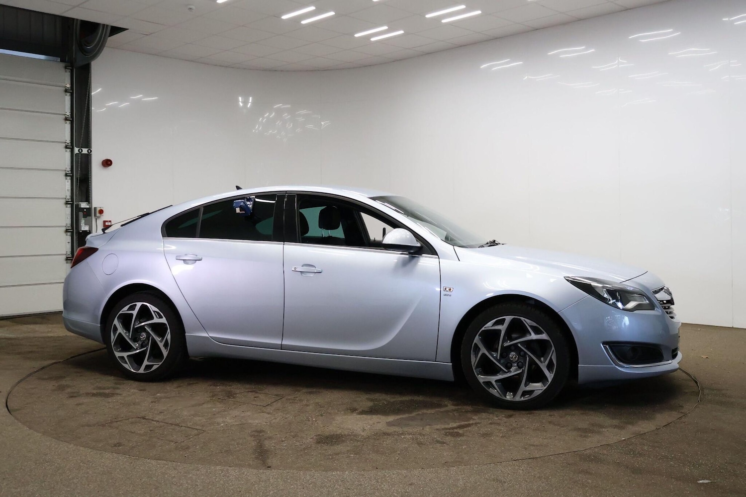 Used Vauxhall Insignia 2016 for sale - 76360325: Photo 9