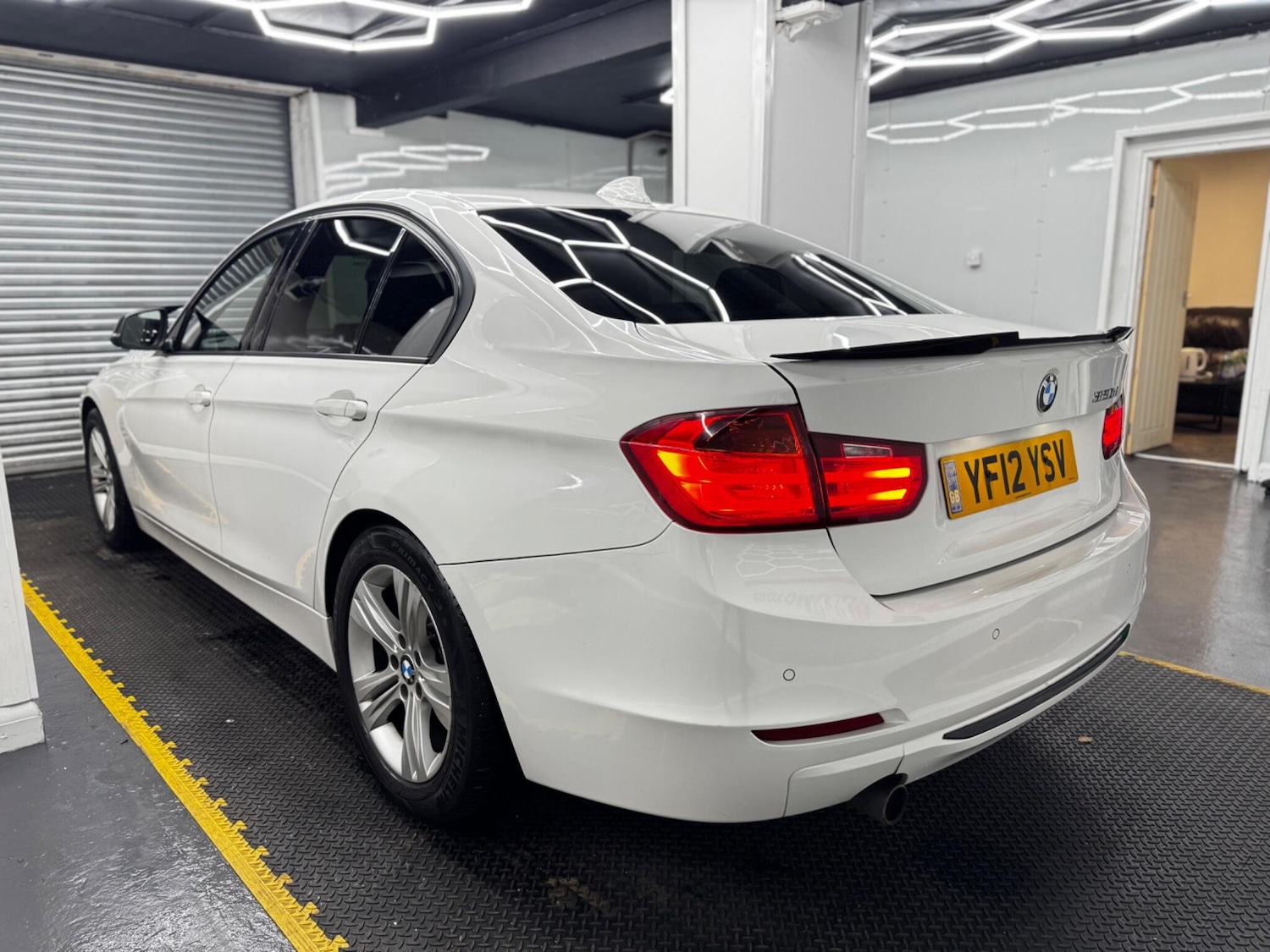 Used BMW 3 Series 2012 for sale - 76573044: Photo 17