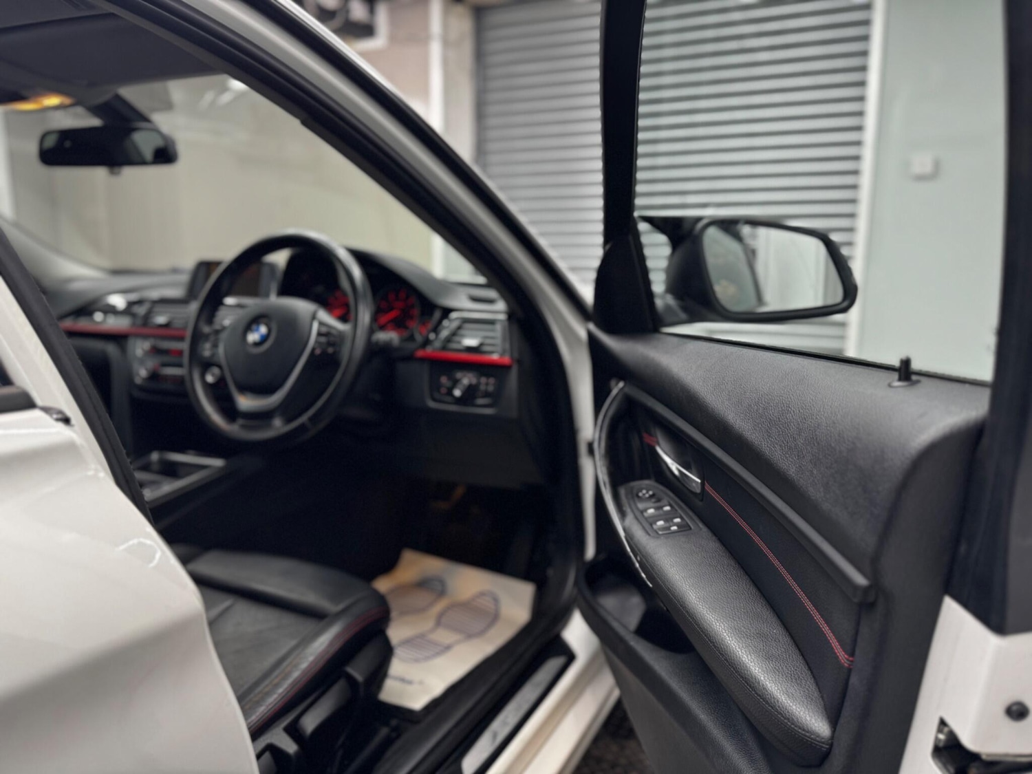 Used BMW 3 Series 2012 for sale - 76573044: Photo 31