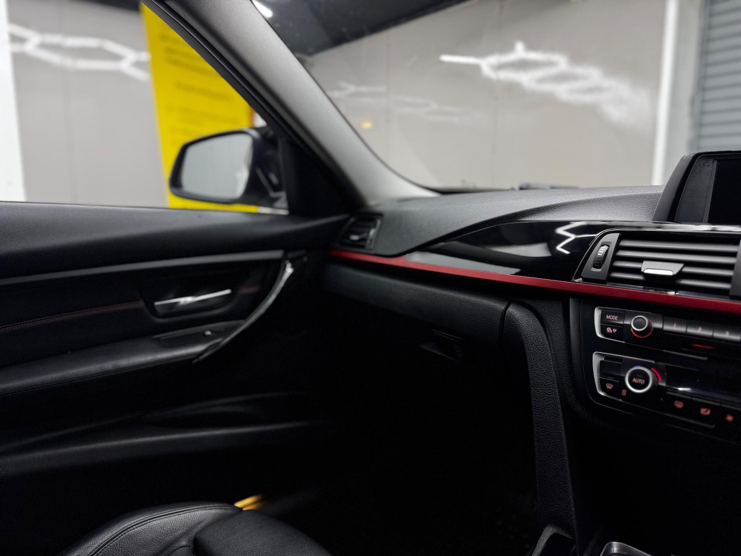 Used BMW 3 Series 2012 for sale - 76573044: Photo 43