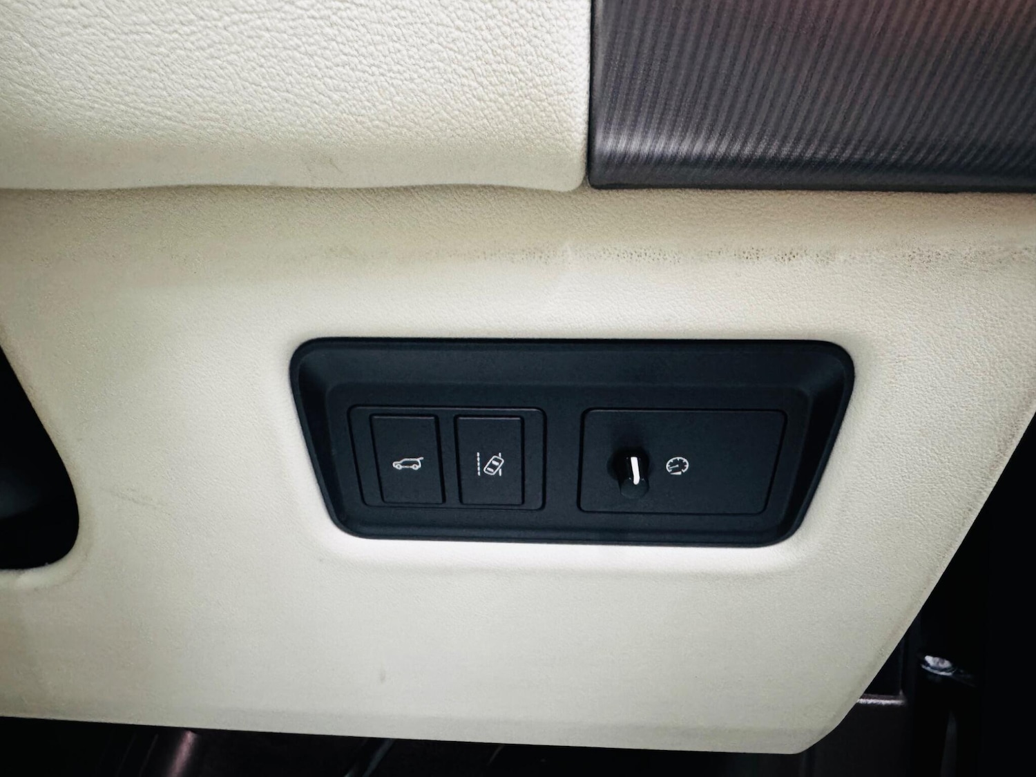 Used Land Rover Range Rover Sport 2017 for sale - 76990217: Photo 30