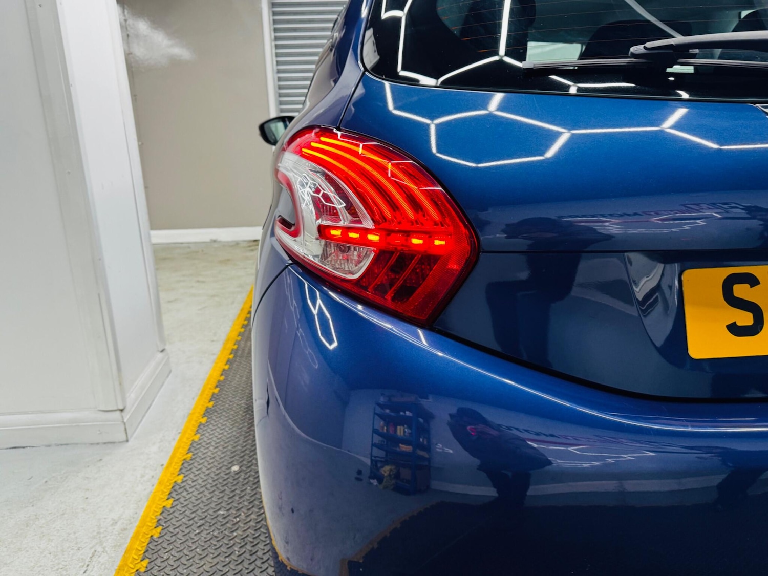 Used Peugeot 208 2014 for sale - 76398866: Photo 21