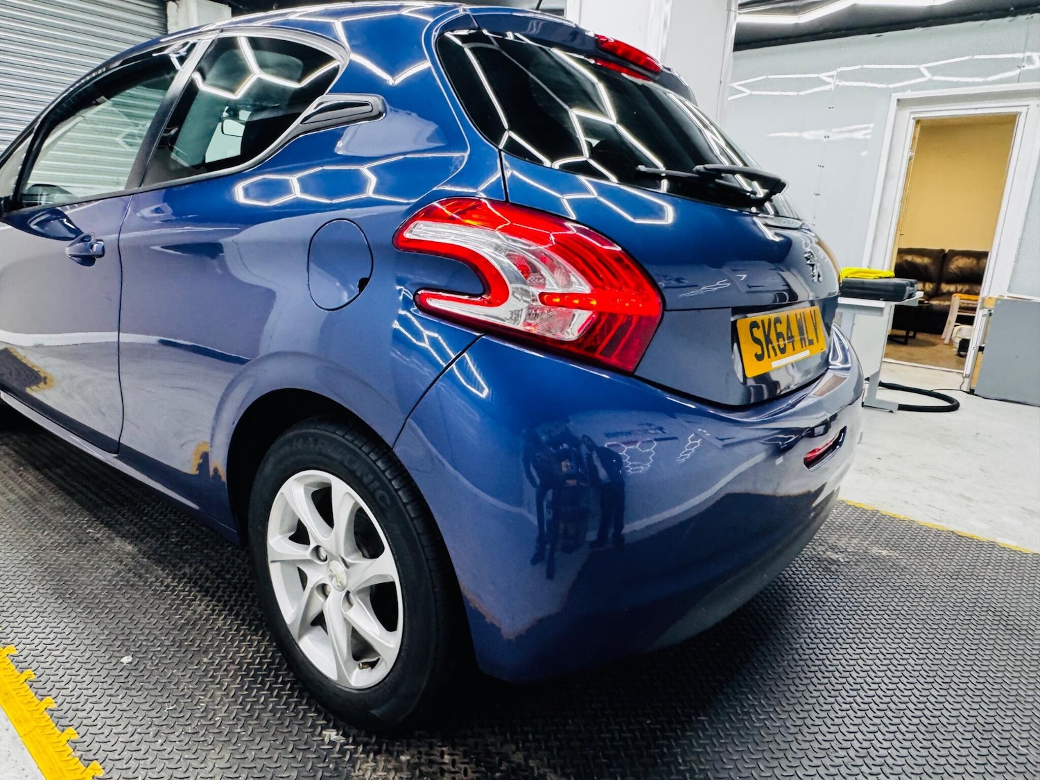 Used Peugeot 208 2014 for sale - 76398866: Photo 22