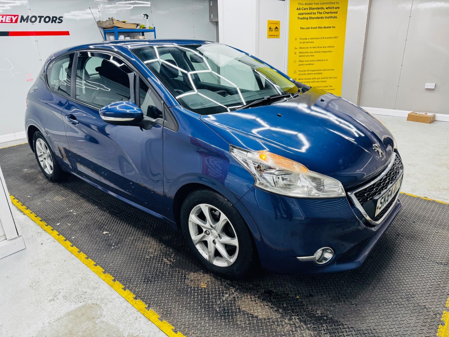 Used Peugeot 208 2014 for sale - 76398866: Photo 3