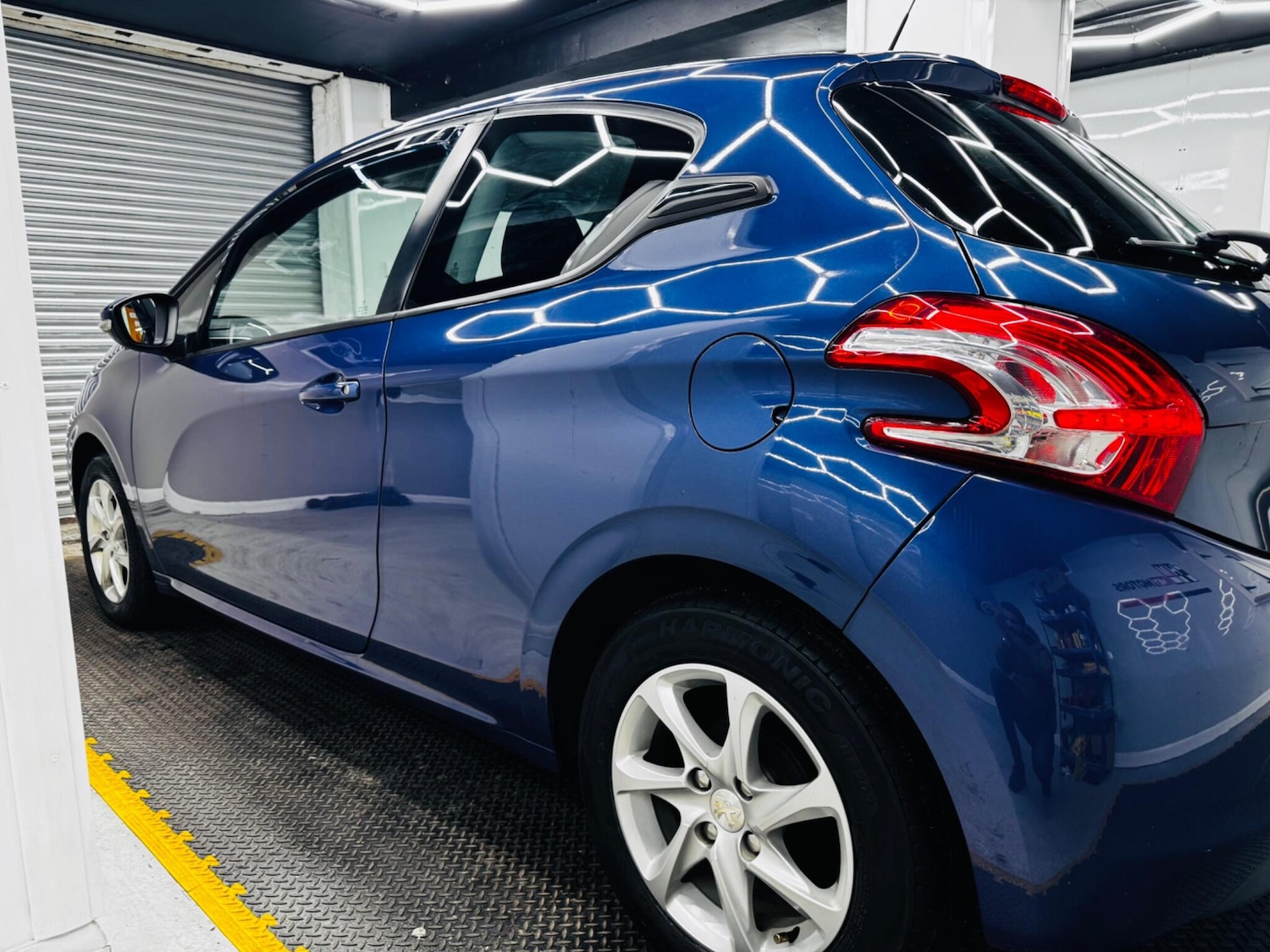 Used Peugeot 208 2014 for sale - 76398866: Photo 48