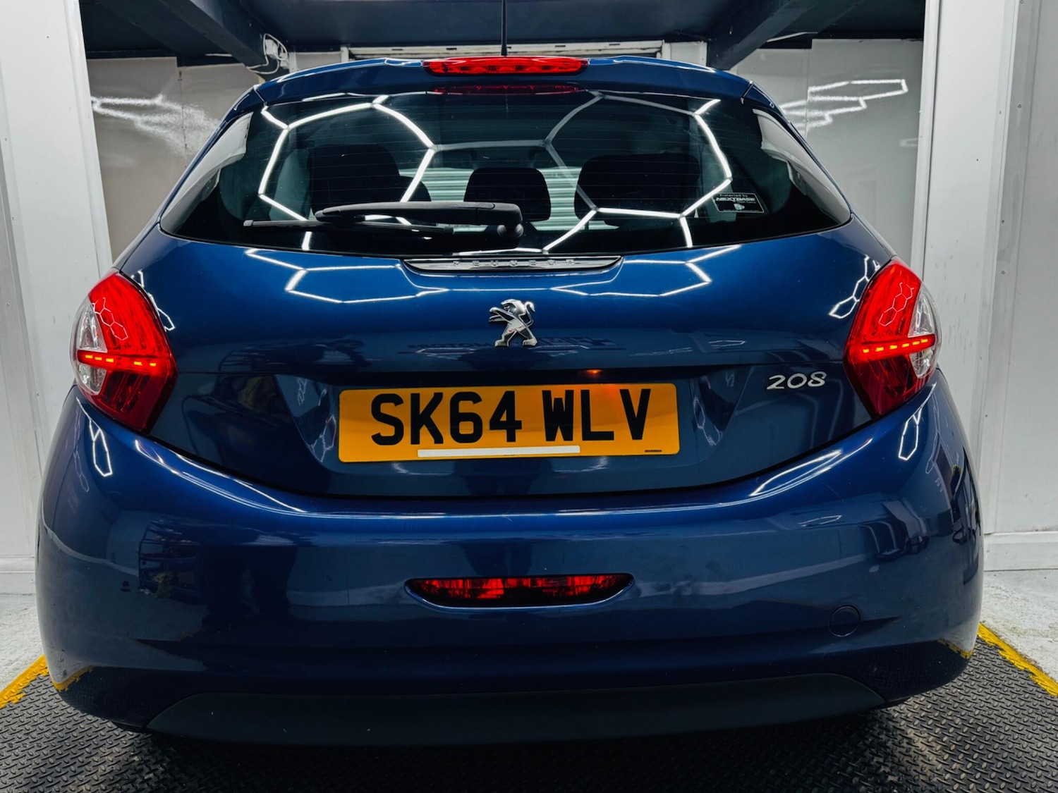 Used Peugeot 208 2014 for sale - 76398866: Photo 6