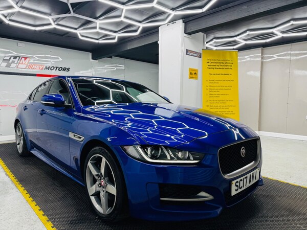 Used Jaguar XE 2017 for sale - 76296019: Photo 1