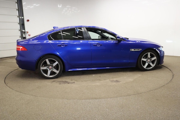 Used Jaguar XE 2017 for sale - 76296019: Photo 5
