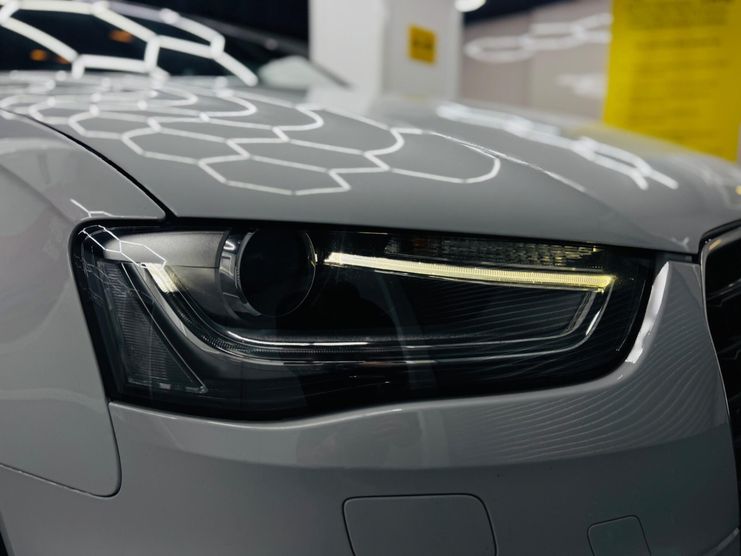 Used Audi A4 2014 for sale - 76573194: Photo 32