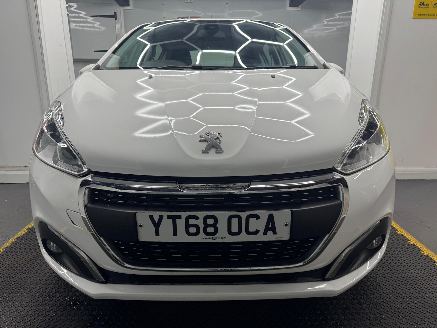Used Peugeot 208 2018 for sale - 76422629: Photo 16