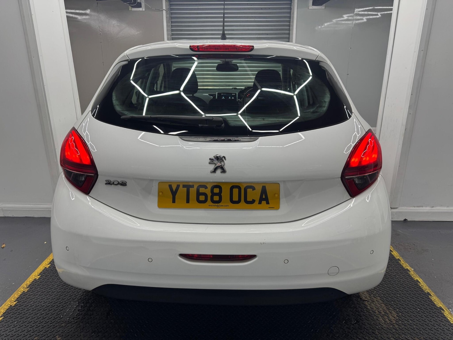 Used Peugeot 208 2018 for sale - 76422629: Photo 25