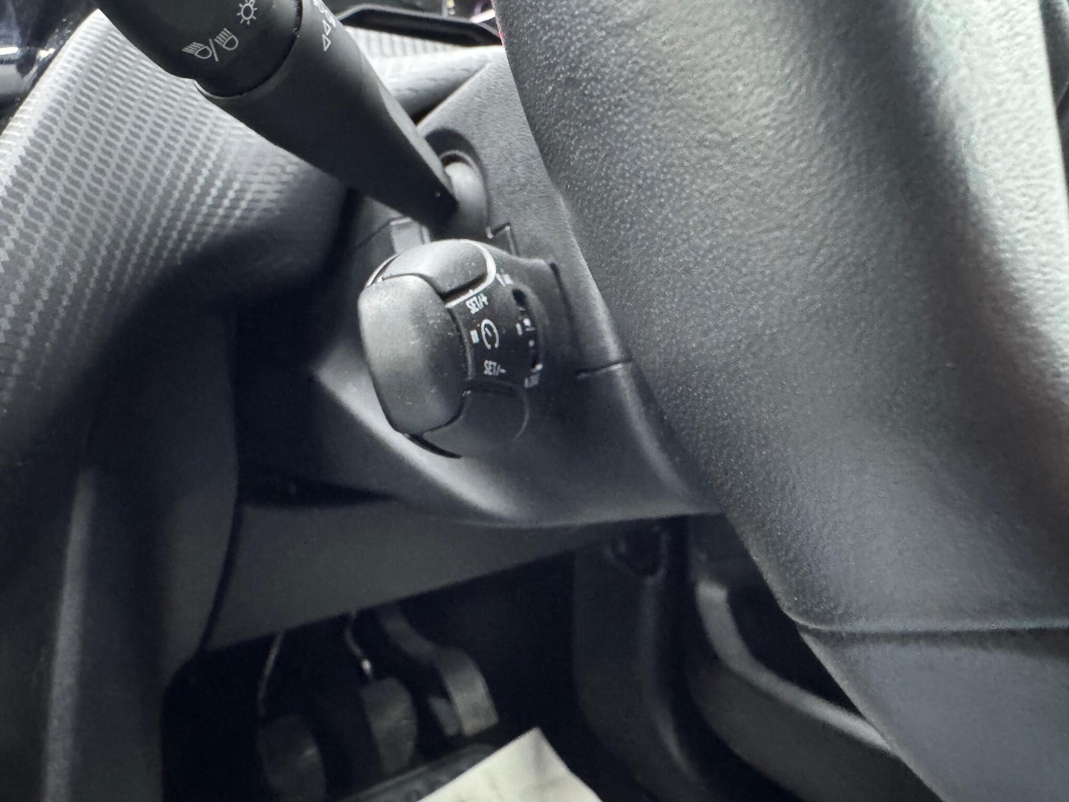 Used Peugeot 208 2018 for sale - 76422629: Photo 36