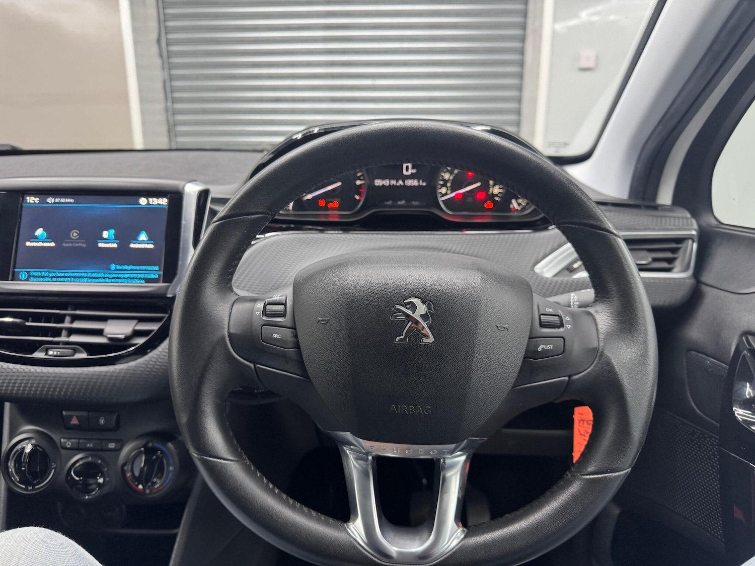 Used Peugeot 208 2018 for sale - 76422629: Photo 46