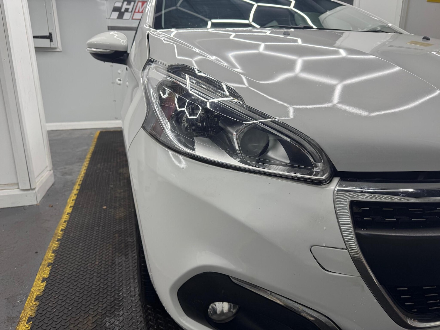 Used Peugeot 208 2018 for sale - 76422629: Photo 52