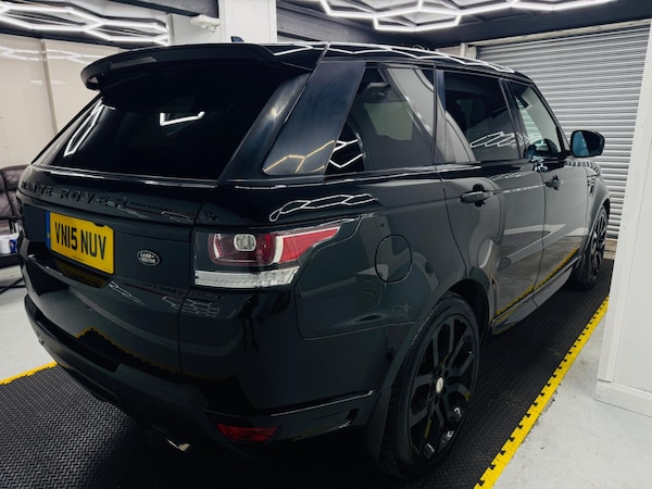 Used Land Rover Range Rover Sport 2015 for sale - 75552313: Photo 11